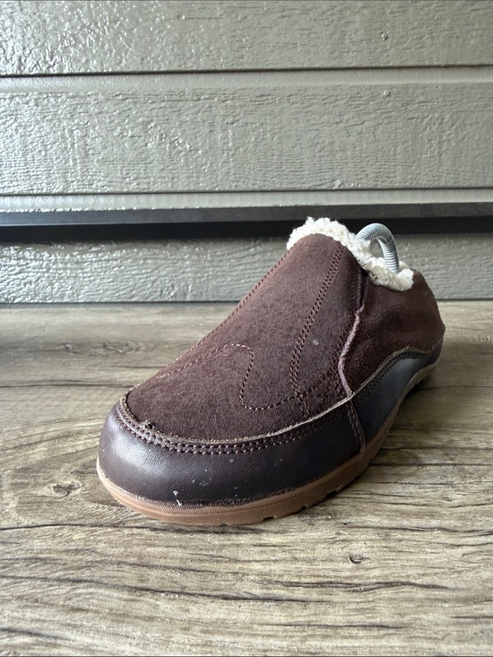 Patagonia Shoes - Patagonia Women’s Brown Suede Slip-On Shoes with Shearling Lining size 8.5